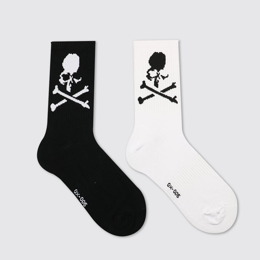 Fashionable black and white skull socks for a bold look. Comfortable, breathable, and perfect for expressing your unique — photo 4