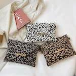 Simple Leopard Envelope One-shoulder Diagonal Chain Bag. Stylish and functional, this bag adds personality to your look — photo 5