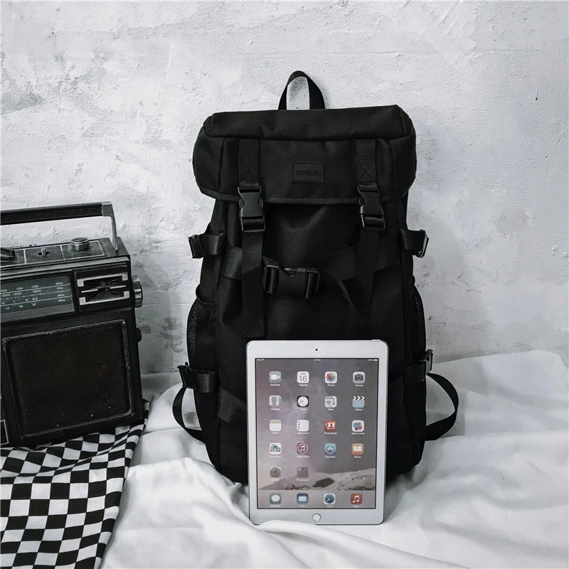 Mochila Grande e Estilosa Ins Cool – Design Trendy e Amplo Espaço Interno. Ideal para o dia a dia e viagens! — foto 6