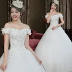 Vestido de noiva coreano com ombro único, flores finas, nó, novo atacado H82. Leveza e elegância para o seu casamento dos sonhos. — foto 1