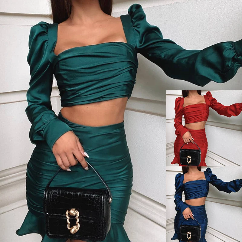 Terno feminino plissado de cintura alta, ideal para trabalho e eventos. Conforto e elegância em uma peça, modelando e valorizando a silhueta. — foto 3
