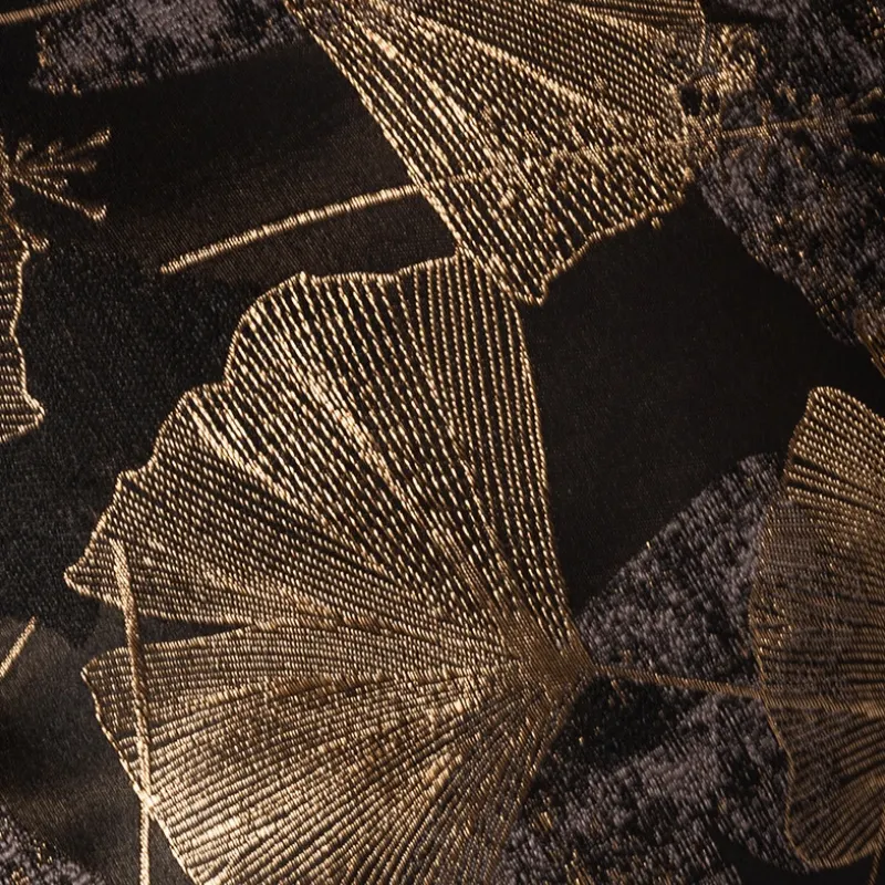 Federa per cuscino jacquard con foglie di ginkgo nero scuro, per un sonno elegante e riposante. Trasforma la tua camera da letto con questa federa morbida. — foto 2