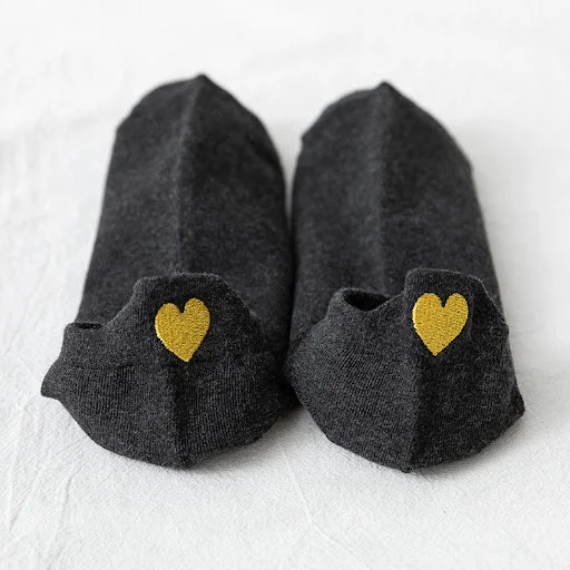 Title 6, Womens Socks Japanese Cute Heel Embroidery