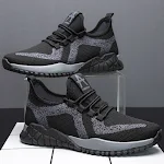 Trendy hardloopschoenen voor studenten, vliegend gebreid, sportschoenen voor heren. Lichtgewicht en ademend voor optimaal comfort. — foto 5