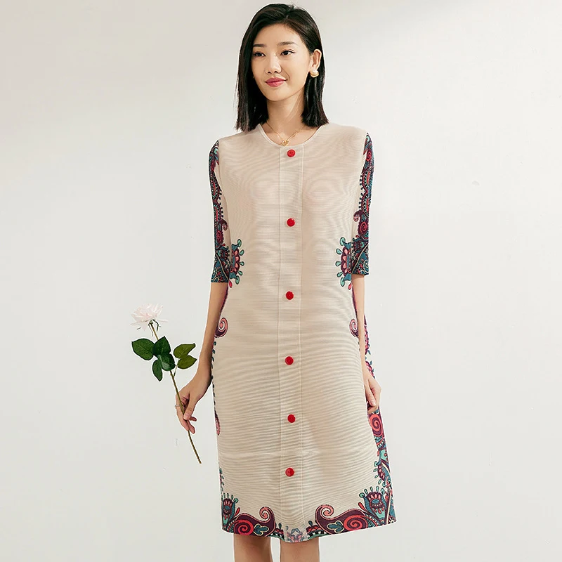 Title 2, Age Reduction Plus Size Loose Figure Flattering...