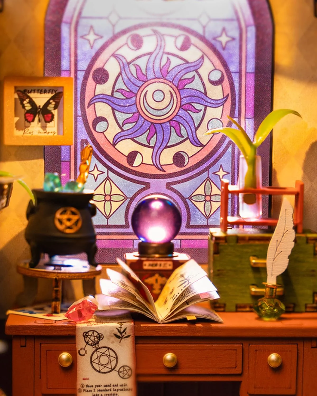 Kit Casa em Miniatura DIY ROBOTIME DG166 Estúdio Mágico Modele e crie seu próprio estúdio mágico artesanal, uma atividade relaxante — foto 1