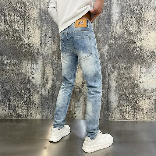 Title 4, Jeans masculinas personalizadas, elásticas e co...