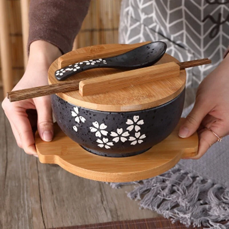 Title 6, Black ceramic noodle bowl for delicious soups a...