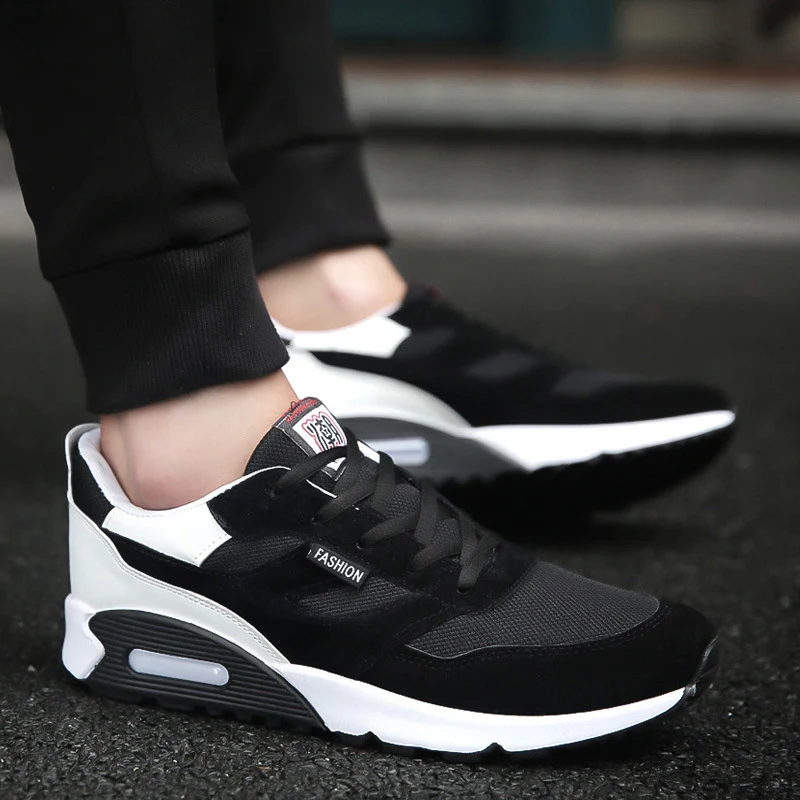 Men's thick-soled cushioned running shoes. Experience superior comfort and impact absorption. Perfect for road and trail — photo 2
