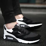 Men's thick-soled cushioned running shoes. Experience superior comfort and impact absorption. Perfect for road and trail — photo 2