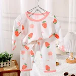 Zomer baby katoenen pyjama set voor kinderen. Zachte en ademende homewear. Ideaal voor warme nachten en een comfortabele nachtrust. — foto 10