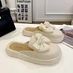 Bow White
