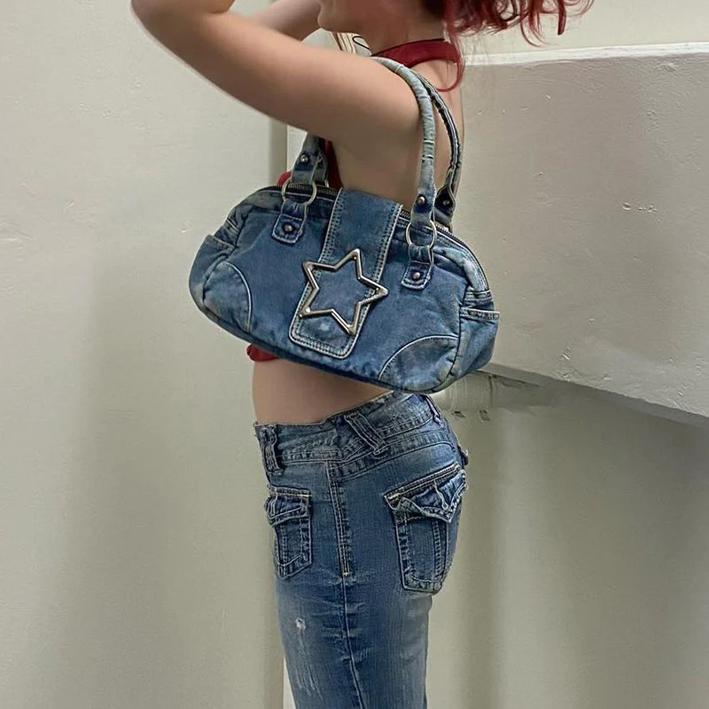 Bolsa feminina de mão jeans com estrela de cinco pontas retrô metálica, ideal para um visual moderno, elegante e cheio de personalidade. — foto 14