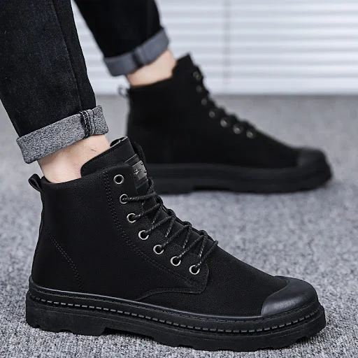 Title 5, High-top short casual leather boots for everyda...