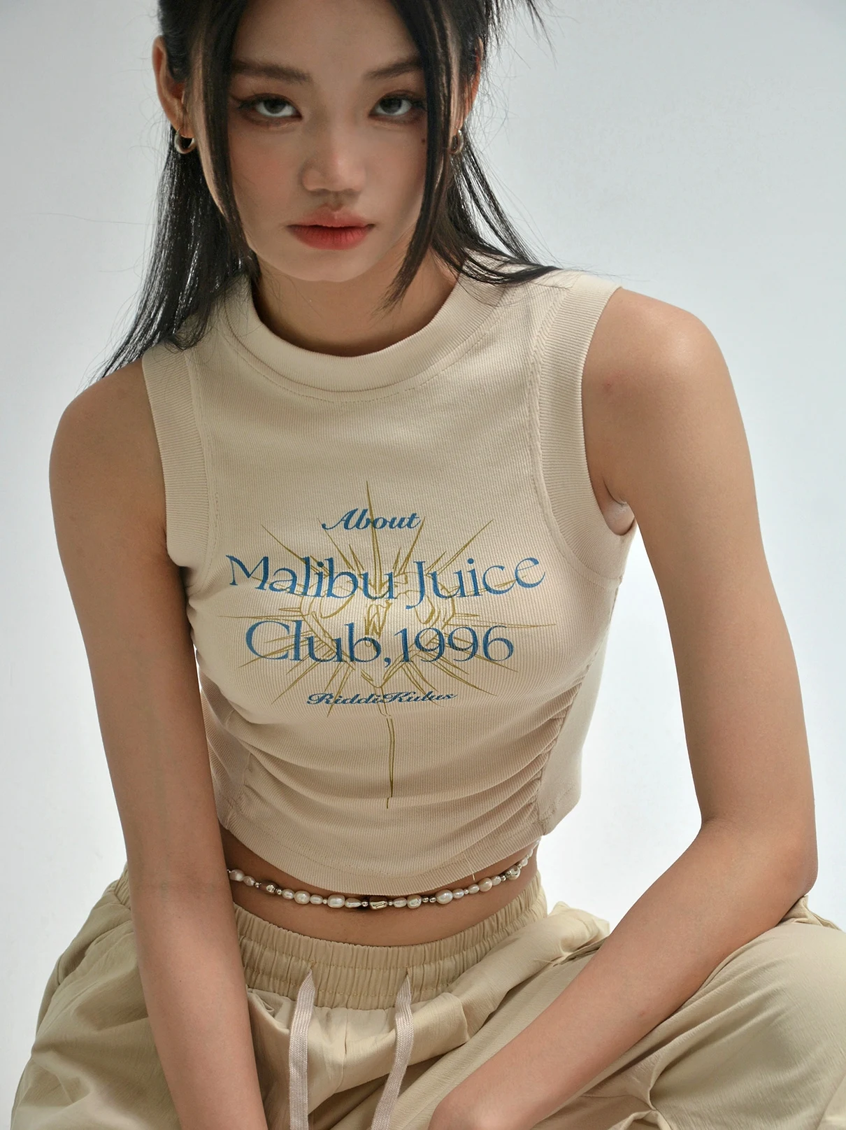 Title 5, Original Letter Print Pleated I-shaped Vest for...