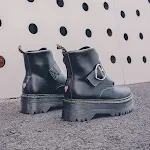 Women's short tube Martin boots with platform and lace-up design, sponge cake style, comfortable and stylish for everyda — photo 6
