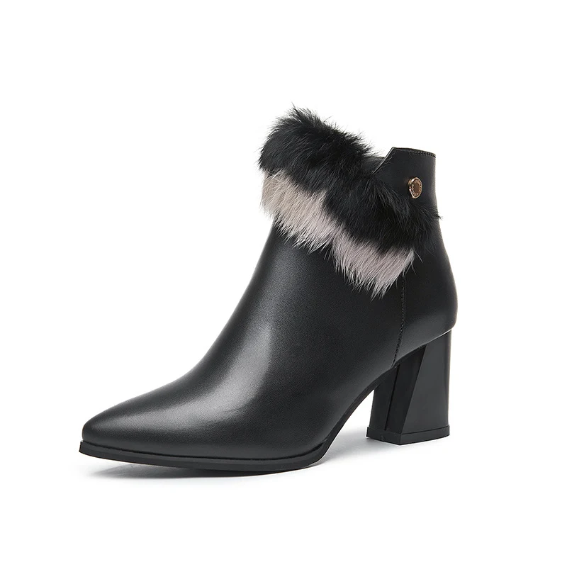Women's Winter Boots Size 35-40 Leather Martin Botas, providing warmth and style for cold weather, perfect for winter fa — photo 1