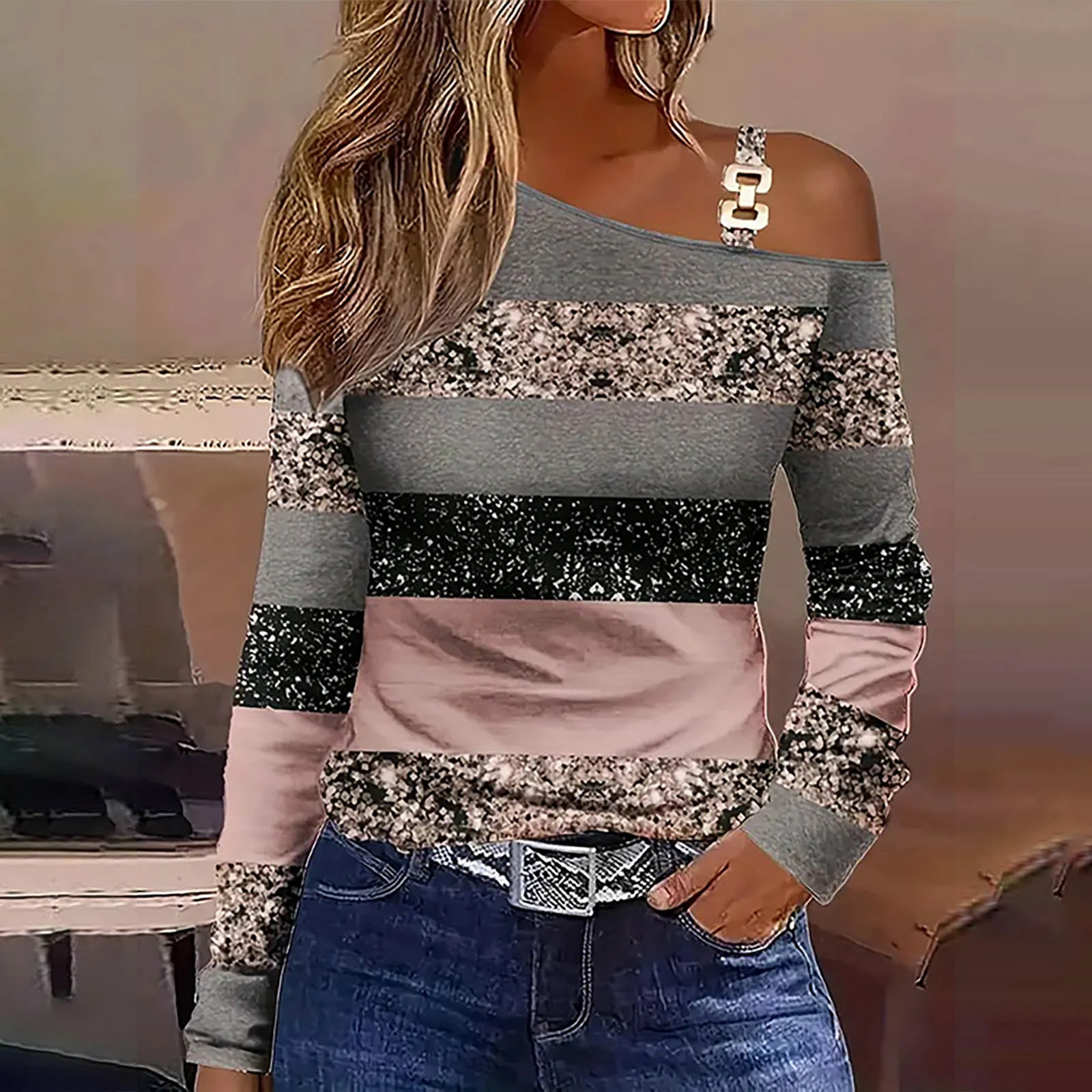 Camisa Feminina Outono Simplicidade com Gola nos Ombros, perfeita para um visual elegante e confortável na estação outonal. Desfrute do estilo. — foto 23