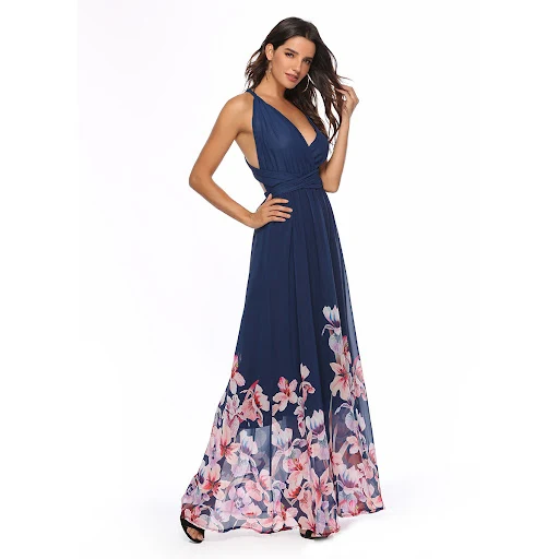 Title 10, Meervoudige damesjurk van chiffon met print