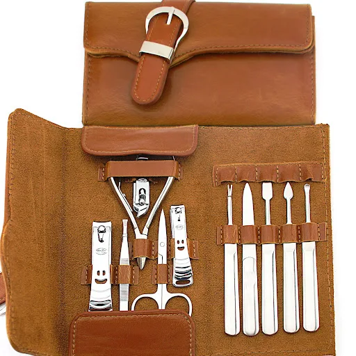 Title 3, Eleven nail clippers gift set for perfect nail ...