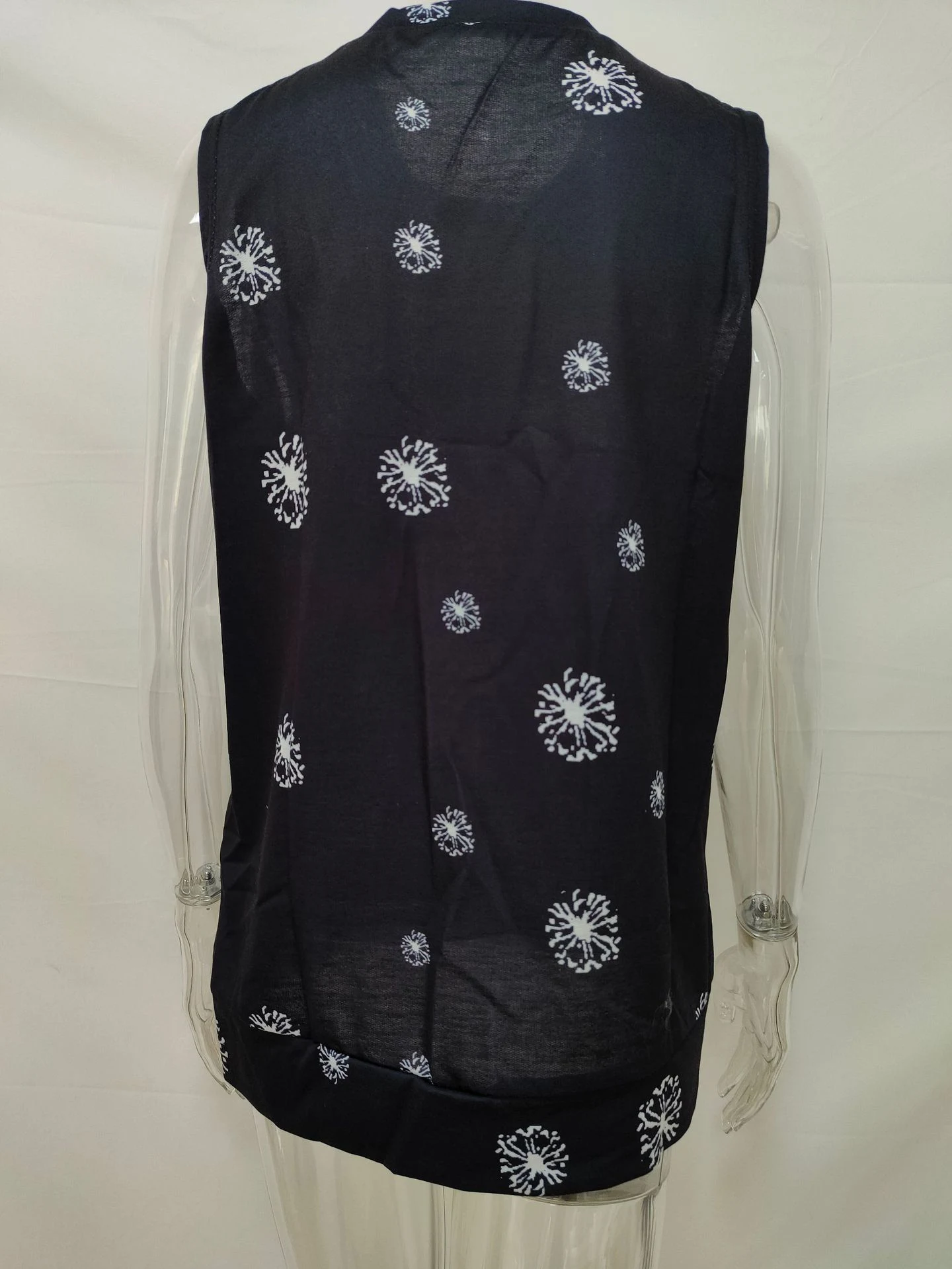 Title 8, Womens Dandelion Print Sleeveless Tank Top