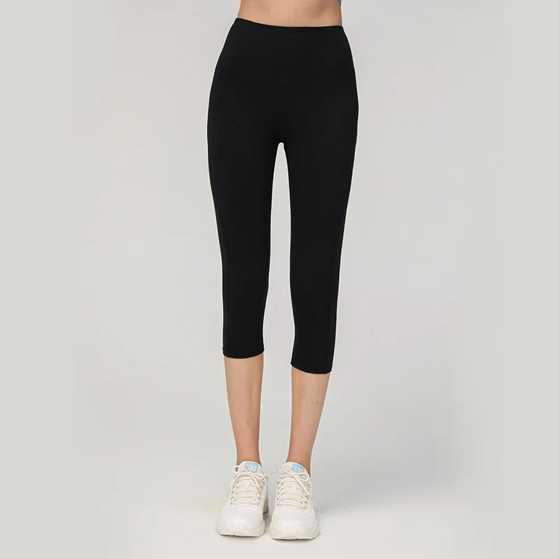 Title 3, Casual cropped hip training fitness pants. Comf...