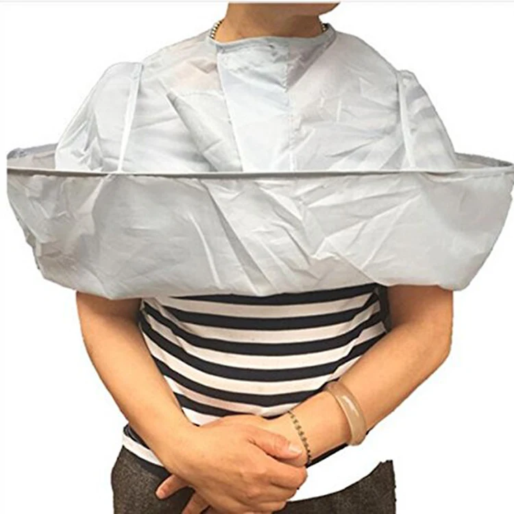 Zilverkleurige scheer- en haarknipcape voor volwassenen, ideaal voor knippen en verven, beschermt kleding en vereenvoudigt reiniging. — foto 2