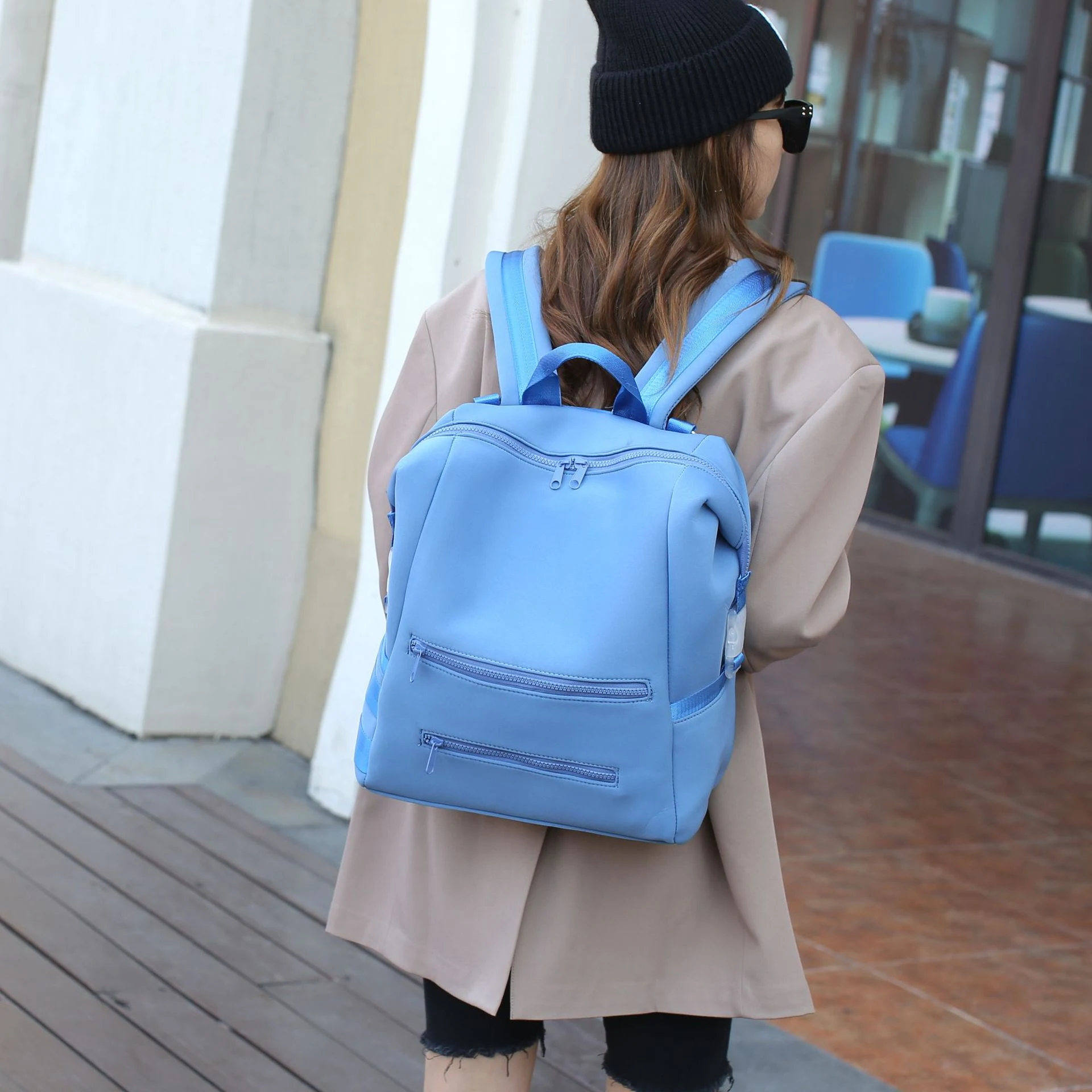 Mochila Impermeable Casual para Mujer Gran Capacidad y Portátil Perfecta para Uso Diario y Viajes Ligera y Funcional — foto 6