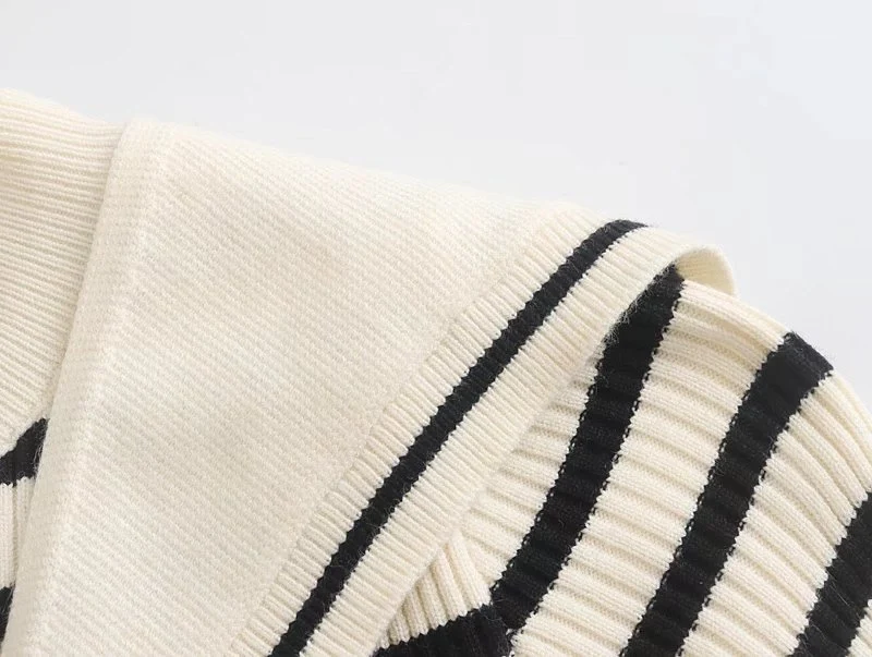 Title 7, Slim Fit Shawl Stripe Knit T Shirt
