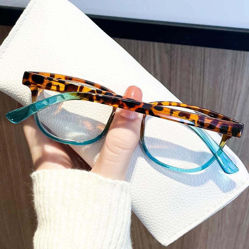 Novo Óculos para presbiopia feminino anti luz azul contraste tofu pudim leopardo impressão — foto 6