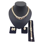 Conjunto de Jóias com Colar e Brincos com Pingente de Diamante em Coração, Elegância e Amor para Presentear em Ocasiões Especiais — foto 4