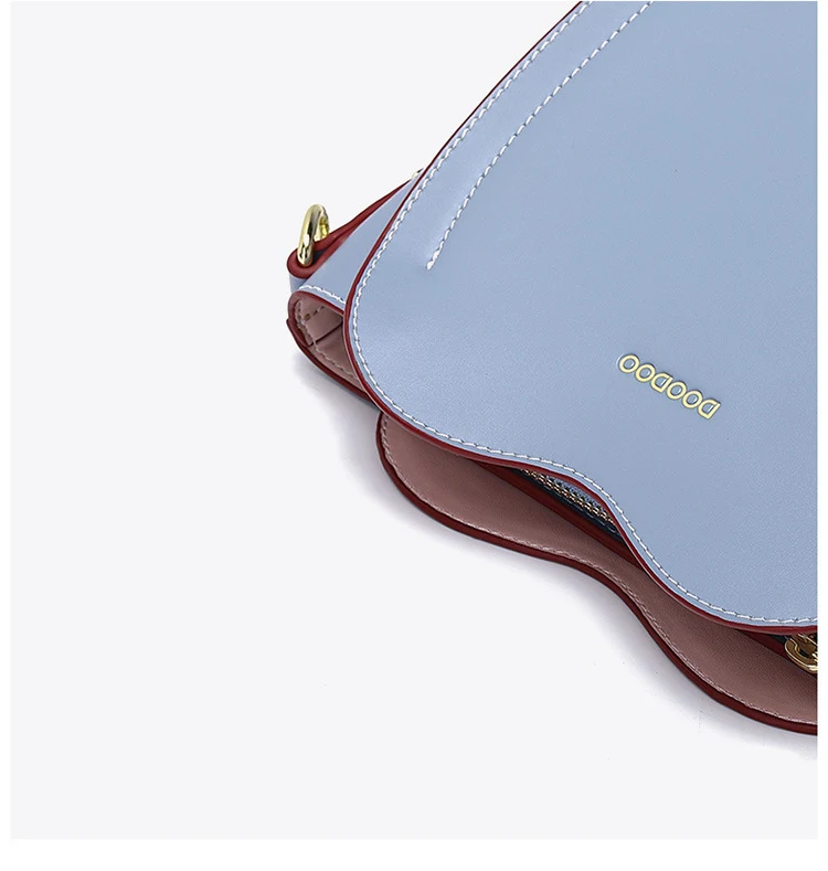 Bolso de hombro femenino con diseño de corazón melocotón, perfecto para llevar tus esenciales con estilo y un toque romántico. — foto 1