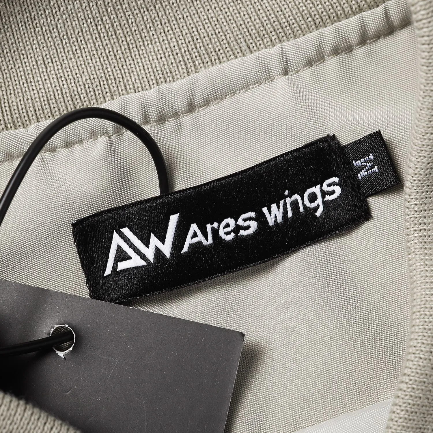 Title 28, Simple Reflective Letters Thin Casual Couple Ja...