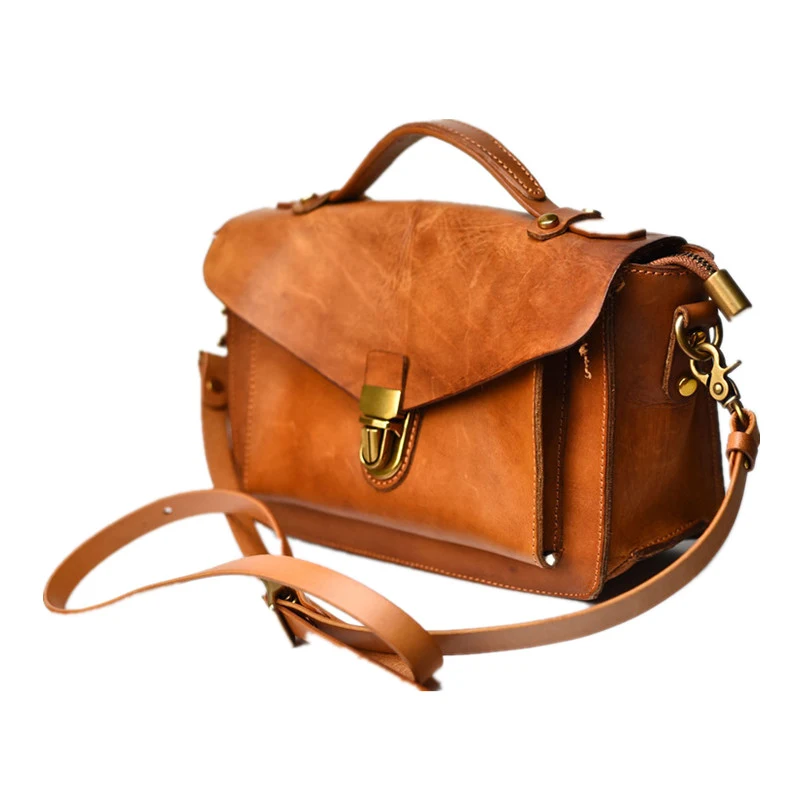 Title 8, Bolsa mensageiro vintage artesanal em couro bov...