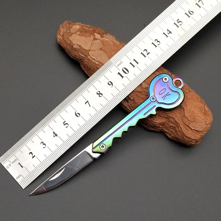 Canivete mini dobrável portátil para atividades ao ar livre. Essencial para camping, trilhas e uso diário. Compacto, leve e resistente. — foto 10