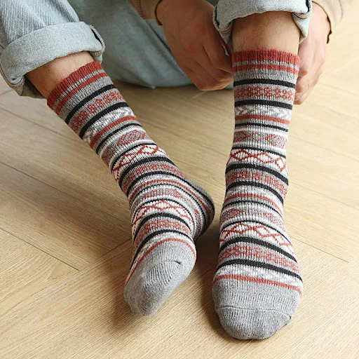 Title 1, Retro Ethnic Style Mid-Tube Cotton Socks. Comfo...