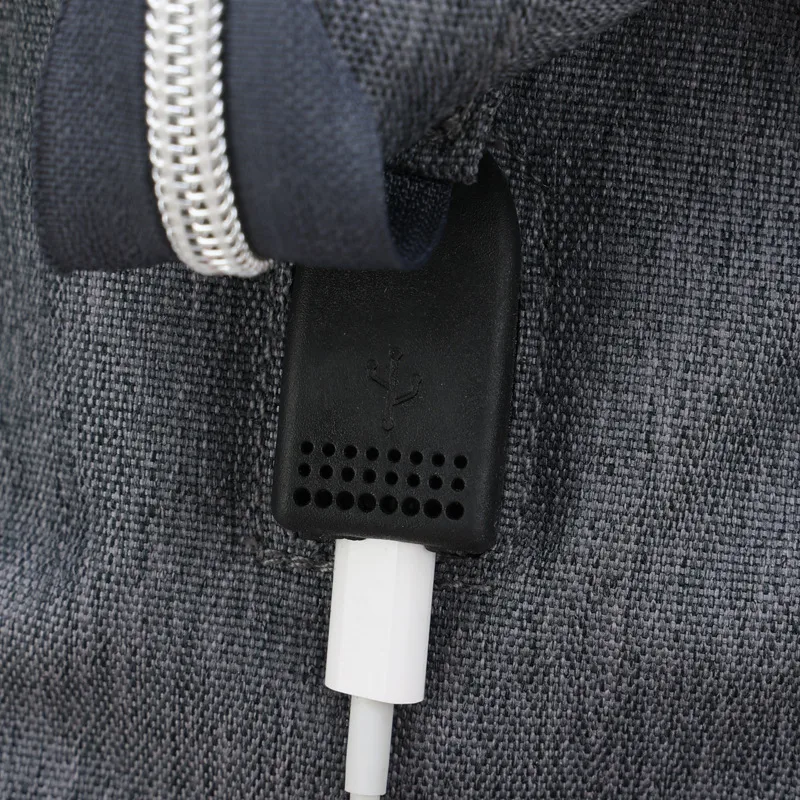 Title 3, Velika višenamenska USB punjiva torba za pelene...