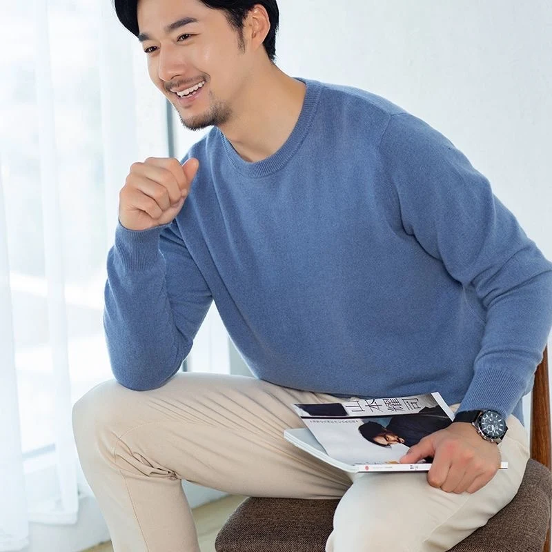 Title 3, Round neck 100% pure wool padded pullover sweat...