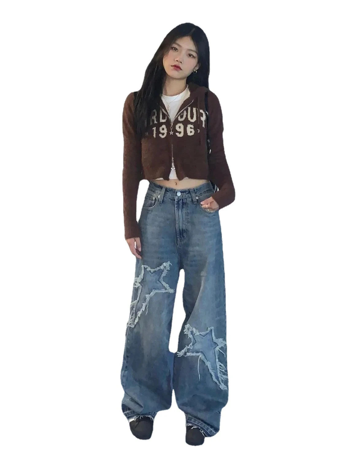 Jeans femininas folgadas e oversized, estilo High Street. Conforto e estilo urbano para um visual despojado e moderno. Perfeitas para o dia a dia. — foto 4