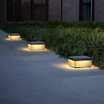 Luz solar de jardim à prova d'água para gramado Ilumine seu jardim de forma eficiente. Esta luz solar à prova d'água é perfeita. — foto 5