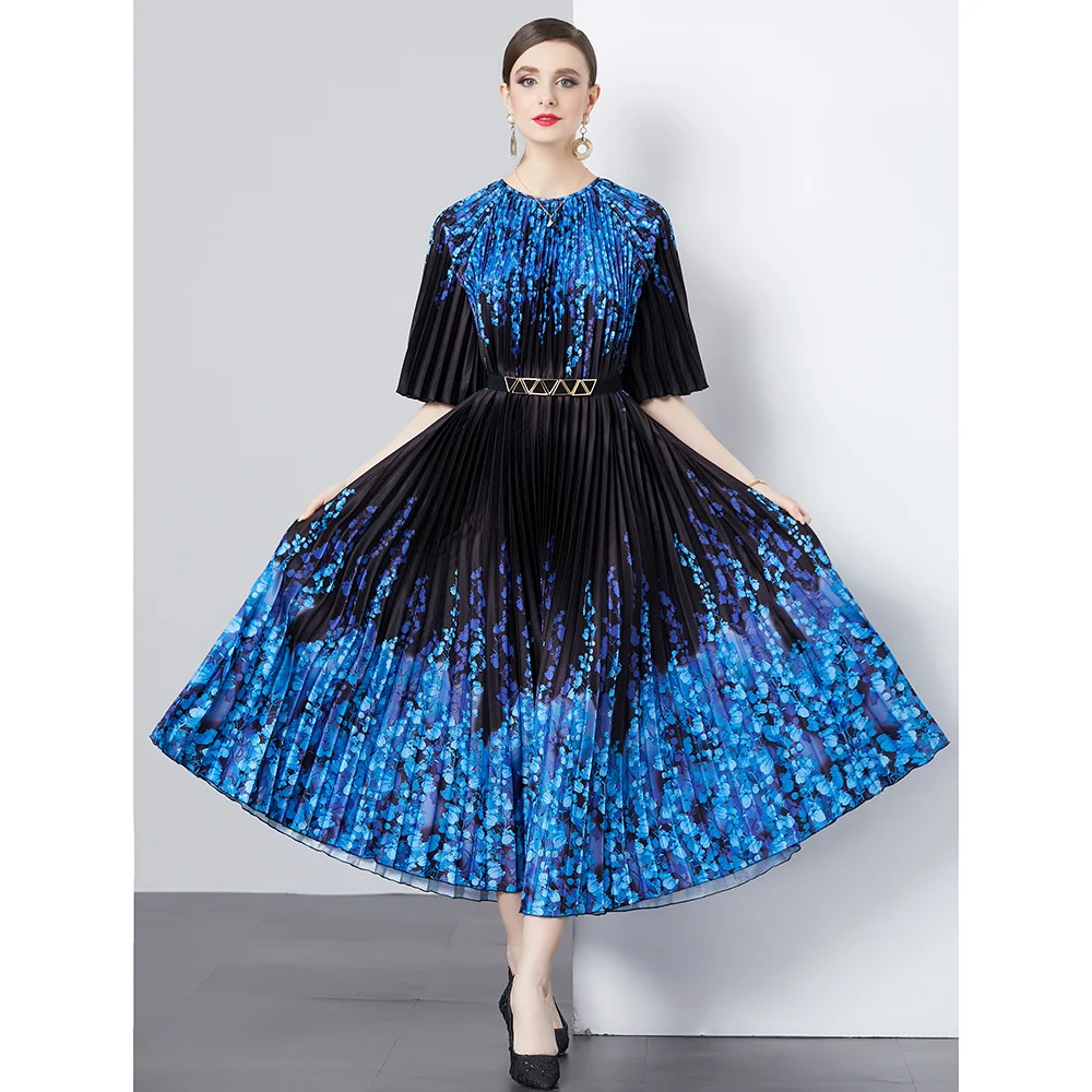 Title 6, 55 M Oversized Skirt Organ Pleated Dress for an...