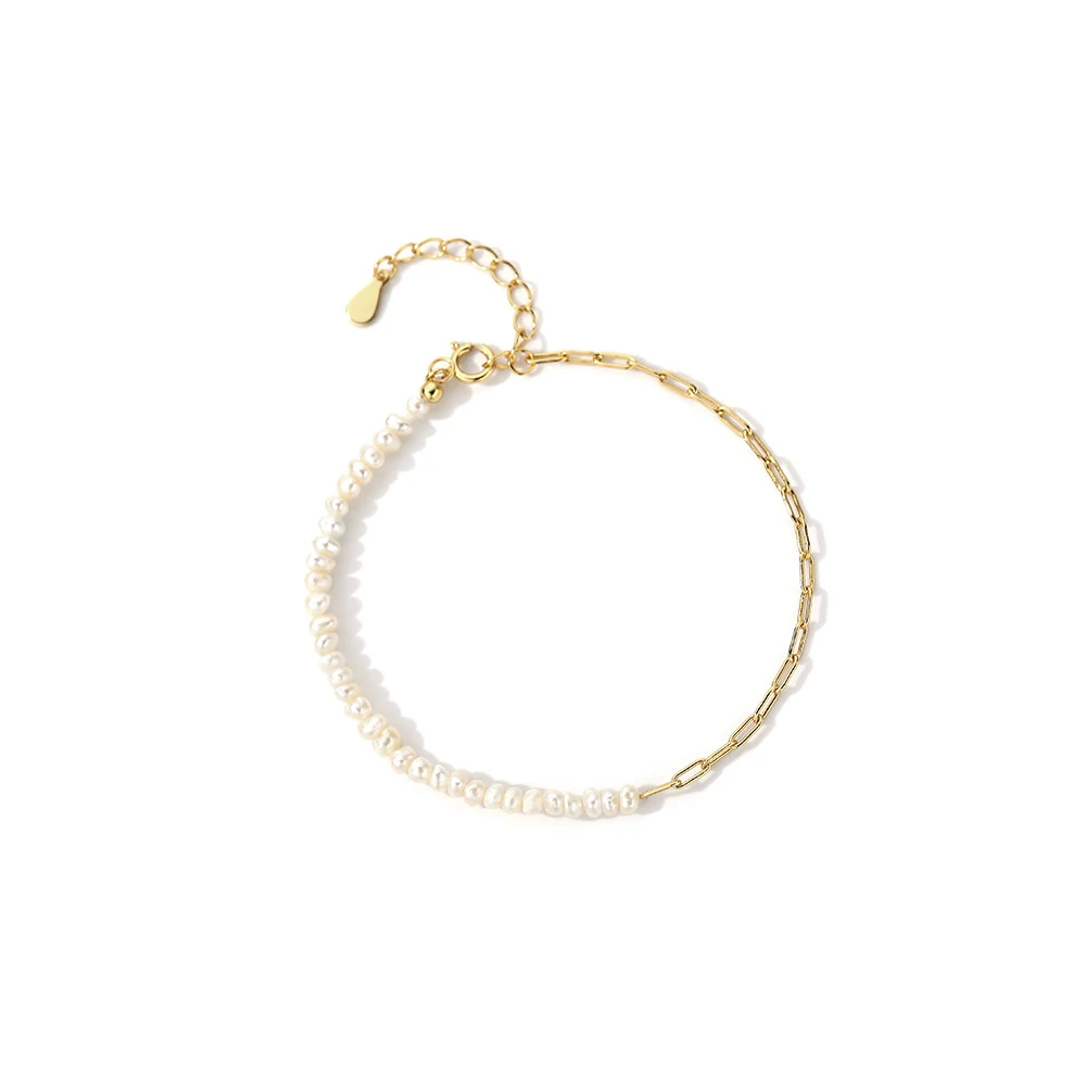 Pulseira de contas de concha natural feminina, retrô e minoritária. Acessório elegante com design étnico, ideal para looks autênticos e cheios de personalidade. — foto 1
