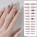 Patchs d'ongles artificiels pour nail art à la main. Obtenez instantanément des manucures parfaites, des designs époustouflants et un look impeccable. Faciles à poser. — photo 11