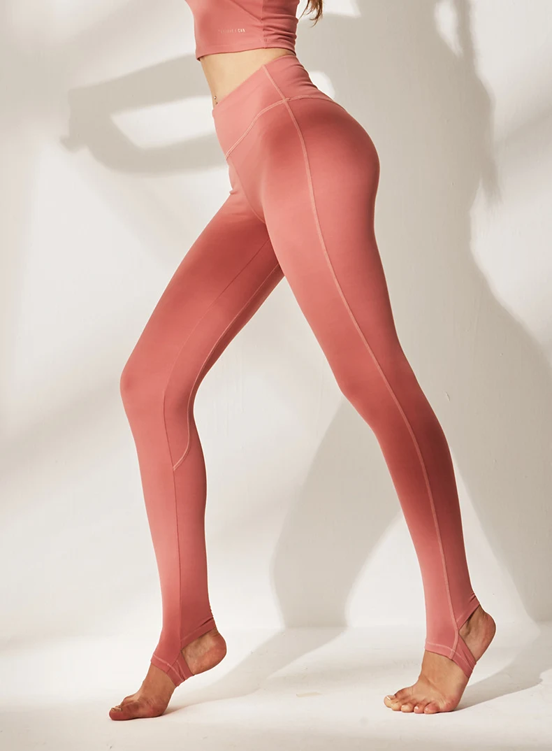 Title 6, Quick-drying step-on running tights for ultimat...