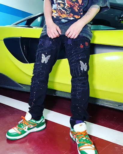 Title 6, Jeans skinny folgadas estilo hipster