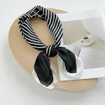 Black beige edges