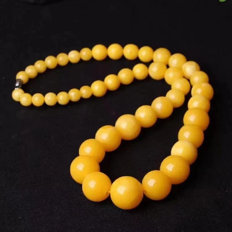 Colar de contas redondas amarelas degradê de cera de abelha, corrente de clavícula delicada, brilho natural e elegante para mulheres — foto 10