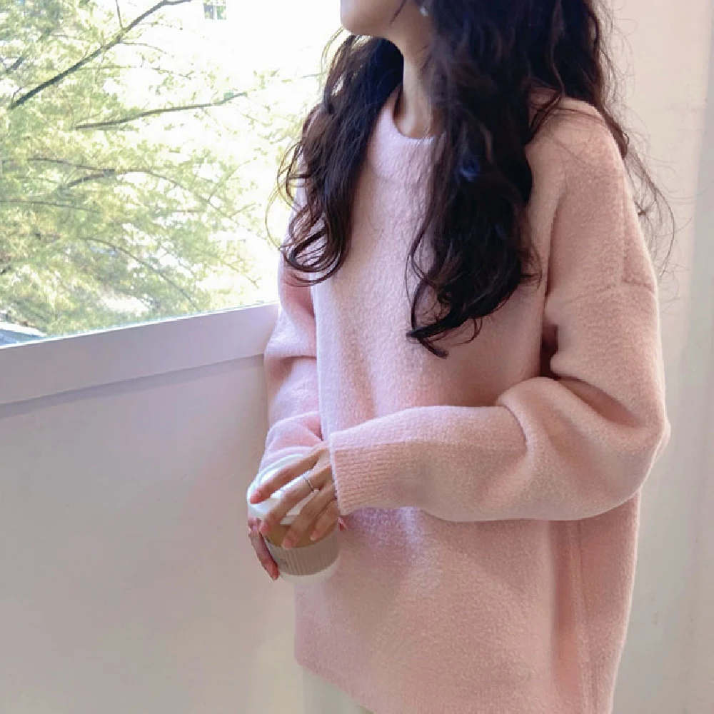 Suéter coreano suave para mujer, moda elegante para un look cómodo y sofisticado. Ideal para climas fríos, perfecto para el día a día y ocasiones especiales. — foto 2