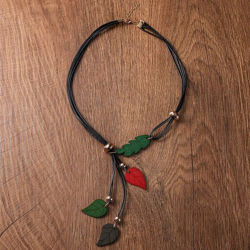 Colar pingente de folha de madeira estilo étnico Ornamento popular vintage feminino — foto 2
