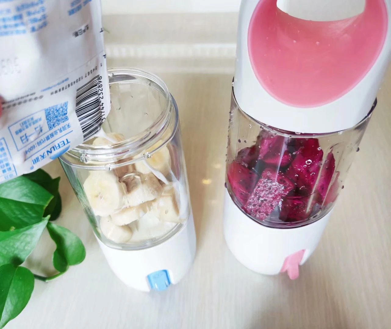 Title 1, Electric Lemon Juicer Original Manual. Effortle...